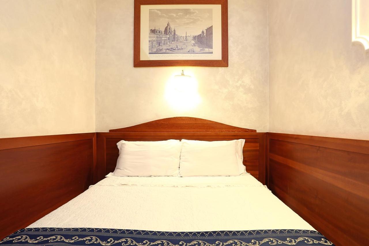 Adorasuite B&B Rome Bagian luar foto